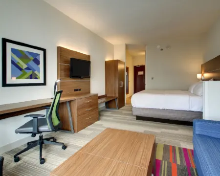 奧羅拉智選假日套房酒店-內珀維爾 奧羅拉酒店