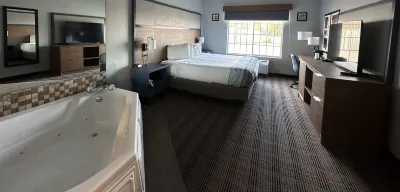 AmericInn by Wyndham Galesburg Hotels in Galesburg