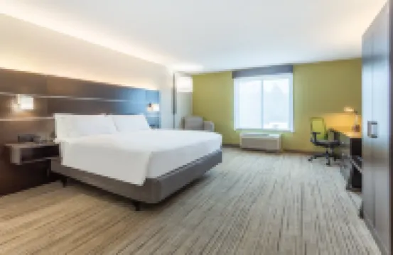 Holiday Inn Express & Suites WHITE HAVEN - POCONOS by IHG