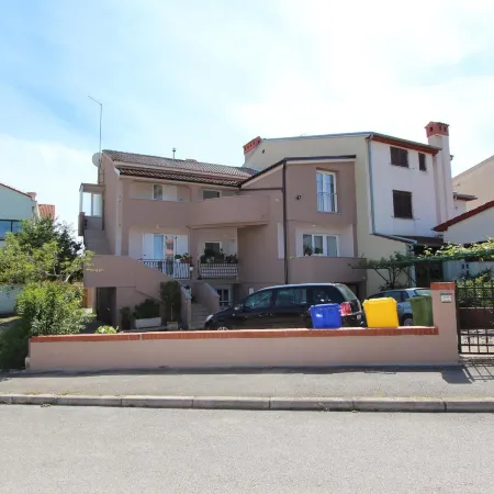 Apartments Eni