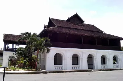 Diamond River Ping Petch-Ngam Hotel Hotels near Wat Chai Mongkhon