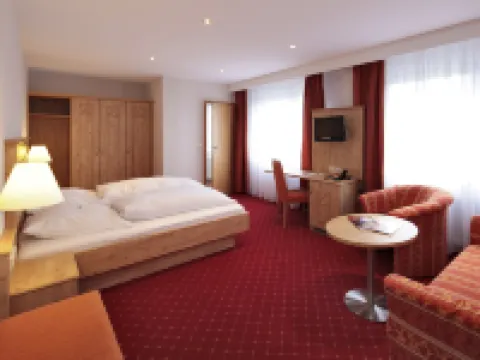 Hotel Waldeck Mit Restaurant "Florian'S" Hotels in Feldberg