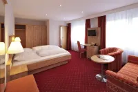 Hotel Waldeck Mit Restaurant "Florian'S" Hotels in Feldberg