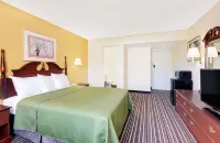 Travelodge by Wyndham Chambersburg 錢伯斯堡住宿飯店