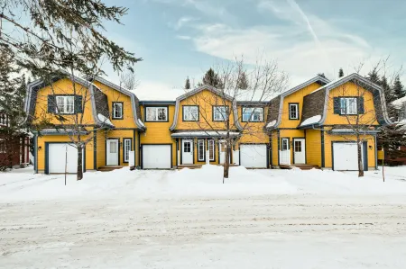 Borealis by Rendez-Vous Mont-Tremblant