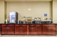 斯科茨布拉夫吉爾林鵝卵石套房飯店