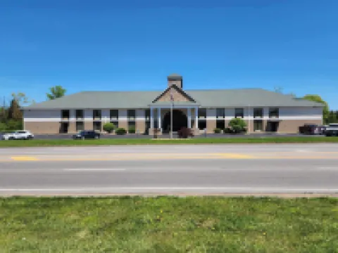 Quality Inn & Suites Hotels in Somerset