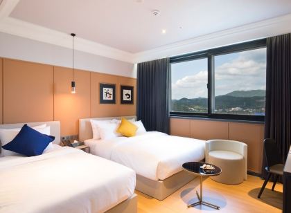 브라운 도트 호텔 진주