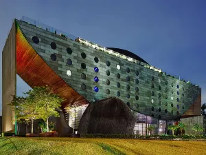 Hotel Unique