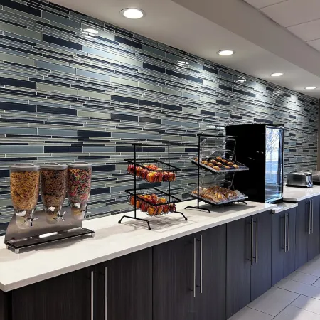 La Quinta Inn by Wyndham Columbia SE / Fort Jackson