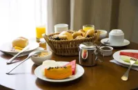 Parque Balneário Hotel Santos by Castelo Itaipava - breakfast
