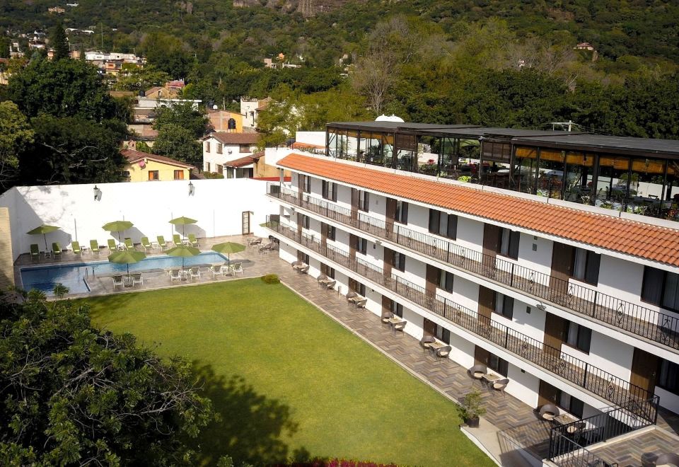 hotel overview picture