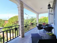 Apartment Marjana Prižba Hotels in Blato