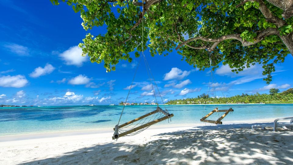 Ithaa Beach