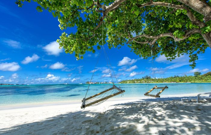 Ithaa Beach