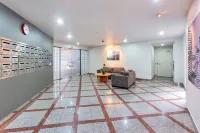 Chic & Stylish Apartment with Parking