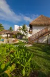 Hotel & Beach Club Ojo de Agua Hotels near Rock of Ages Cancun
