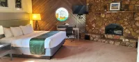 Pictured Rocks Inn and Suites Hotel di Munising