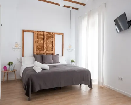 Gomez Rooms Hotels in Costera