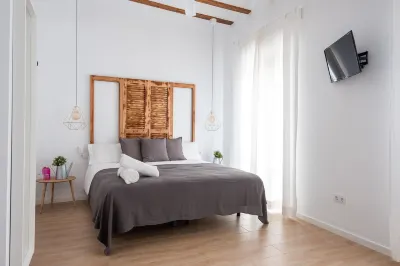 Gomez Rooms Hotels near Plaza Jaume I