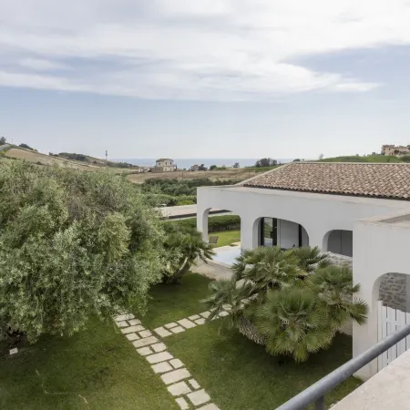 Borgo Giallonardo Wine Relais