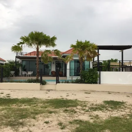 La Playa Beach Front Pool Villa Cha-am,Huahin