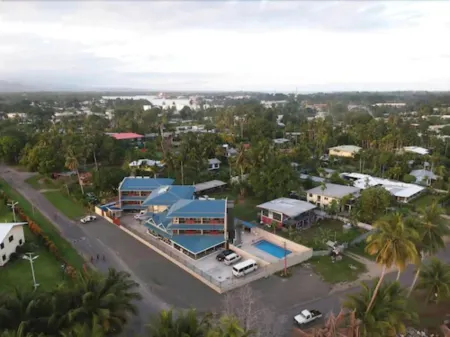 Nambis Inn Отели в г. Маданг