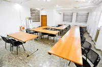 Jeyads Lodge Hoteles en Tamale