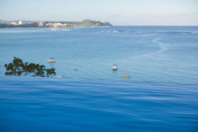 ホテル周辺 グアム リーフ ホテルの写真