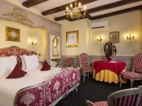 Hôtel Le Maréchal Hotels near Bartholdi Museum