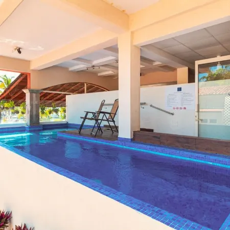 Hotel Boutique Marina Banderas Suites