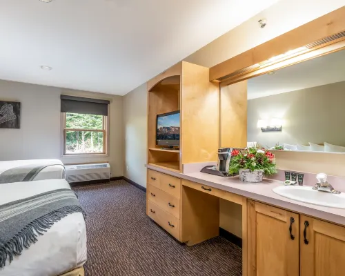 Snow Cap Inn Hotels in Newry