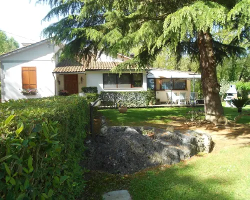 B&B la Quercia Hotele w: Orte
