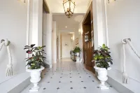 Serristori Palace Residence