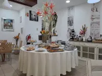 Hotel Square - Bữa sáng