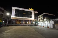 Hotel G-Square - Shirdi Các khách sạn ở Shirdi