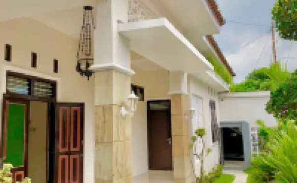 Prime House Muntilan Hotel di 