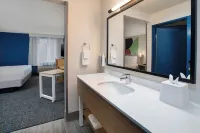 Spark by Hilton Walker Grand Rapids North Hotels in Walker