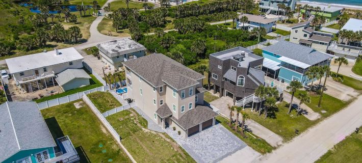Villa Nautilus New Lux 3 Story Pool Hot Tub Home with Elevator- Steps Away from the Beach Отели в г. Флэглер
