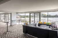 Waipuna Hotel & Conference Centre - bar