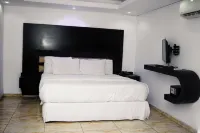 Royal Crest Hotel and Suite Các khách sạn ở 