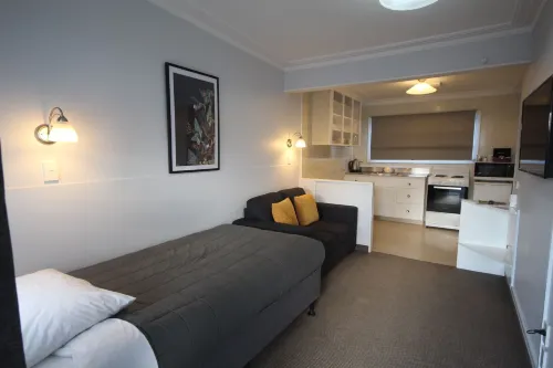 Beach Lodge Motels - 2-Star