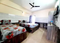 NS Vijay Shesha Mahal Hotel a Thiruvanamalai