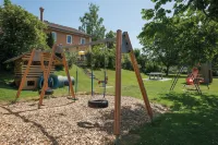Stein am Rhein Youth Hostel Отели в г. Штайн-на-Рейне