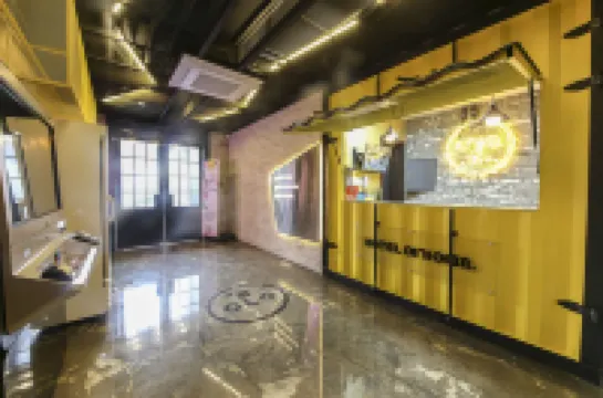 裘裡尤吉烏特順天飯店