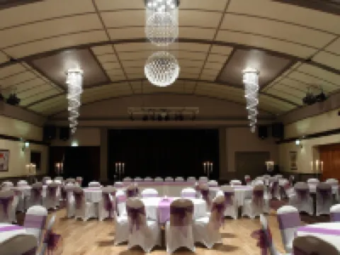 The Raven Hotel Hotels in Corby