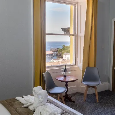 Royal Lion Hotel Hotels near Tenby North Beach