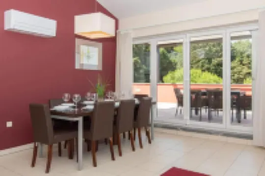 馬里納波託羅茲家庭友好公寓2