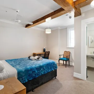 Verandahs Parkside Lodge Отели рядом с достопримечательностью «Гора Еден»