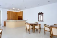 Niros Beachfront Aparthotel